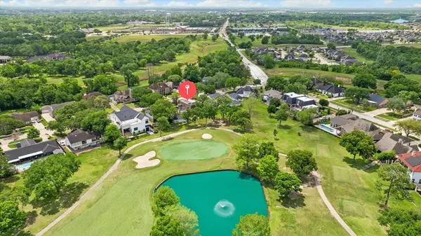 3036 Green Tee Drive, Pearland, TX 77581