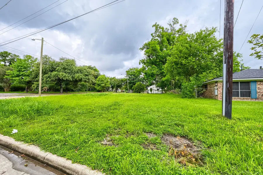 4313 Collingsworth Street, Houston, TX 77026 - #3