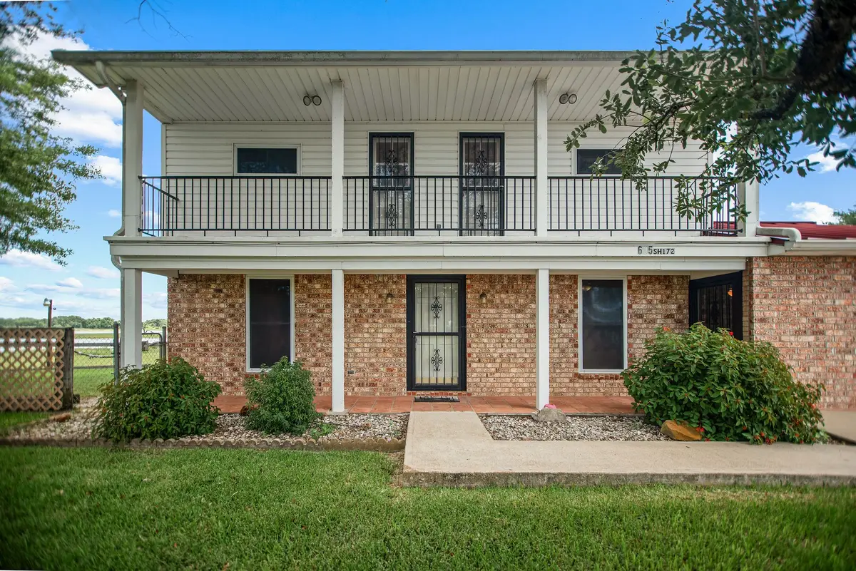 605 State Highway 172, Ganado, TX 77962 - #1