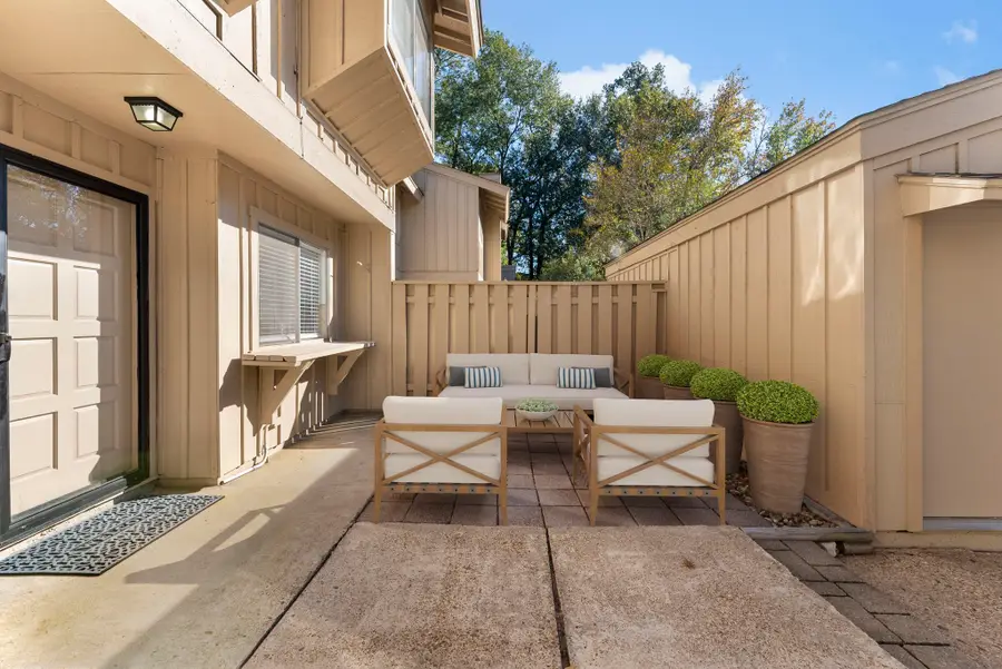 2344 W Settlers Way, The Woodlands, TX 77380 - Image #3