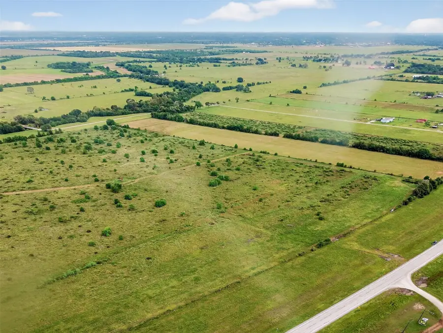 11402 Fm 2004, Santa Fe, TX 77510 - Image #3