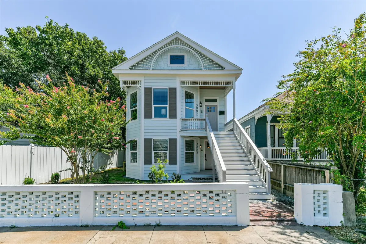 3007 Avenue Q, Galveston, TX 77550 - Image #1