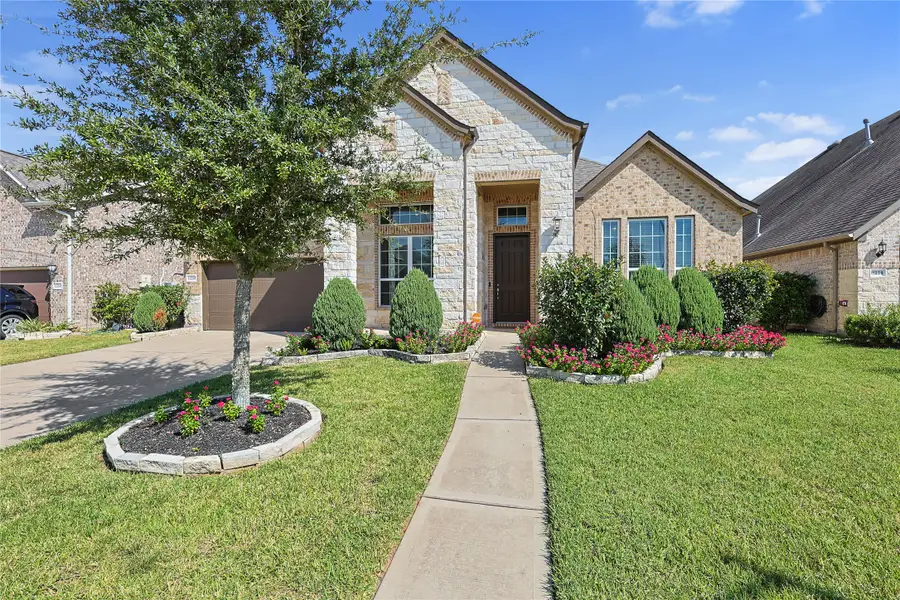 11210 Albany Meadow Lane, Richmond, TX 77406 - Image #2