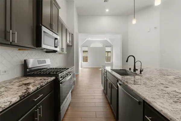 8022 Mckittrick Ridge Drive, Porter, TX 77365