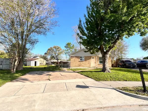 4641 Orange Circle S, Pearland, TX 77581