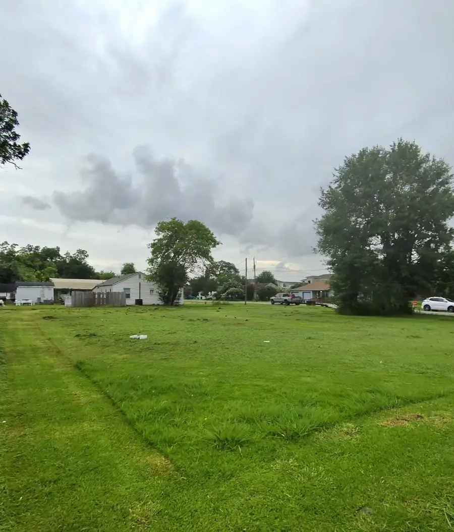 9 Northridge Drive, Baytown, TX 77521 - #2