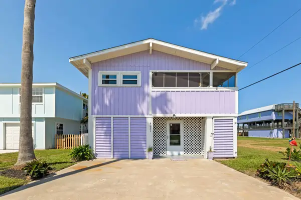 4021 Las Palmas Street, Galveston, TX 77554