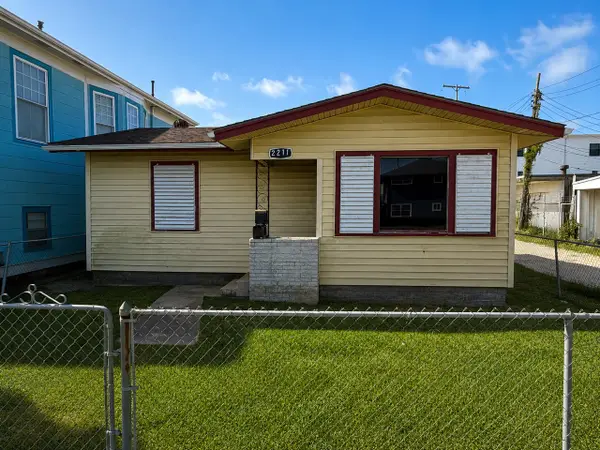 2211 Avenue O, Galveston, TX 77550