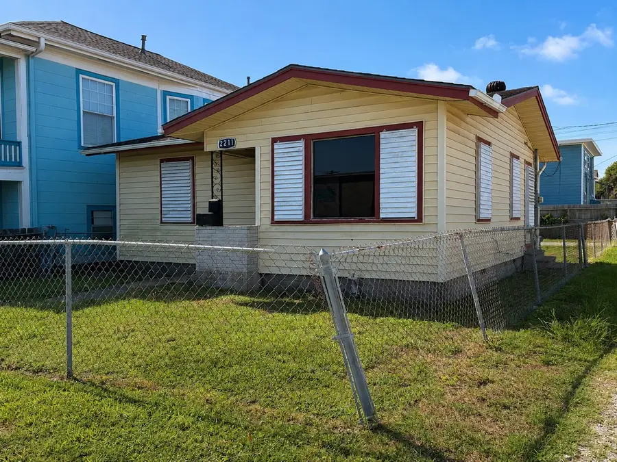 2211 Avenue O, Galveston, TX 77550 - #3