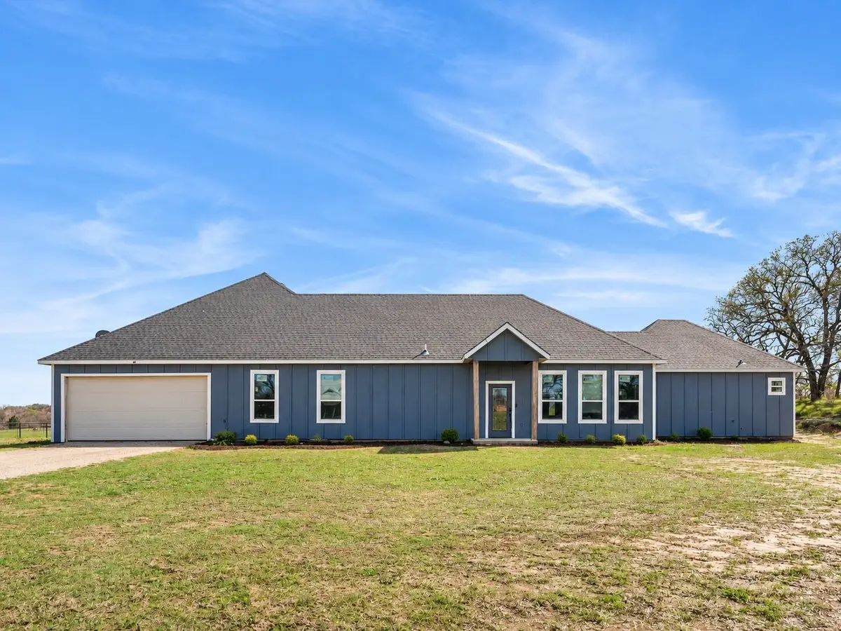 715 County Road 4599, Boyd, TX 76023 - #1