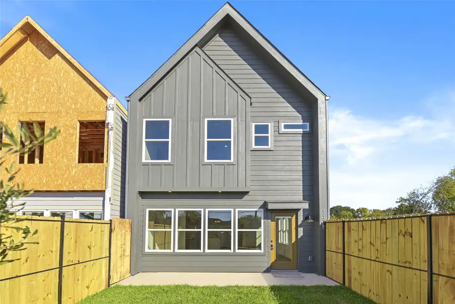 6004 Bacher Street #C/D, Houston, TX 77028 - #2