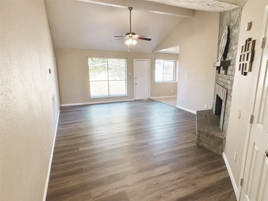 15822 Baybriar Drive, Stafford Missouri City, TX 77489 - Image #3