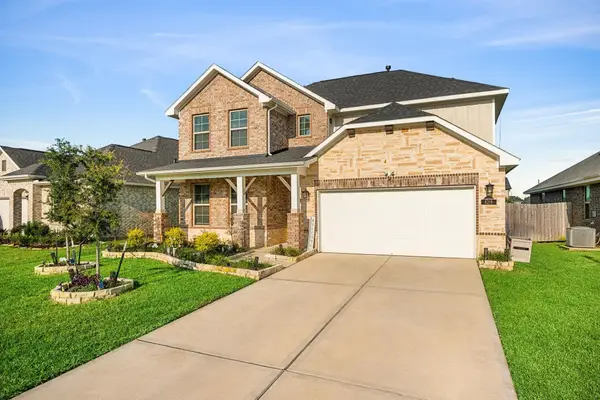8219 Delta Down Drive, Fulshear, TX 77441