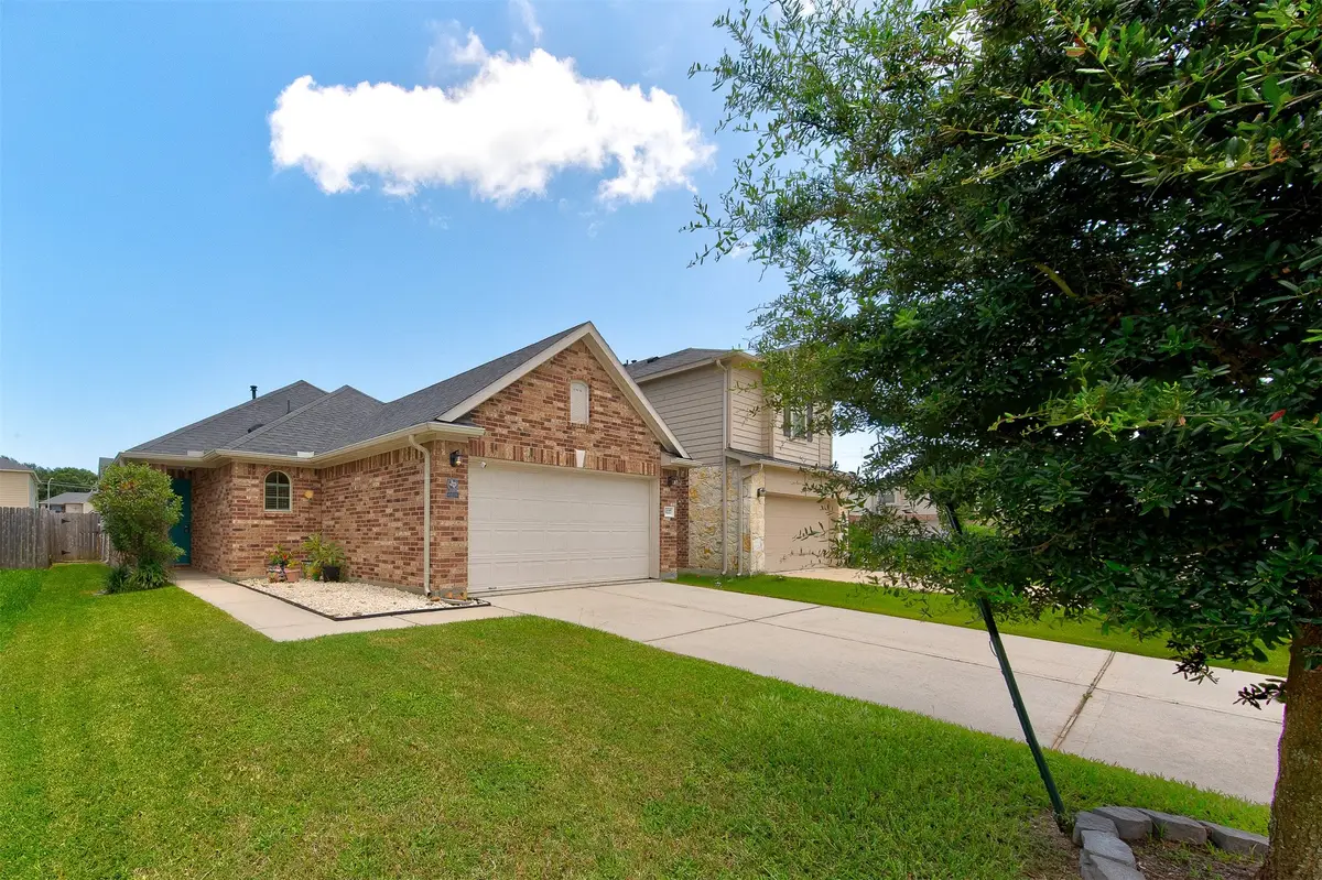 5227 Bay Lane, Bacliff, TX 77518 - #1
