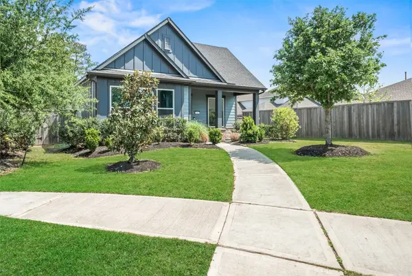 202 Thistle Drive, Montgomery, TX 77316