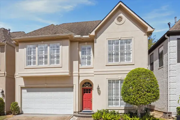 3234 Pemberton Circle Drive, Houston, TX 77025