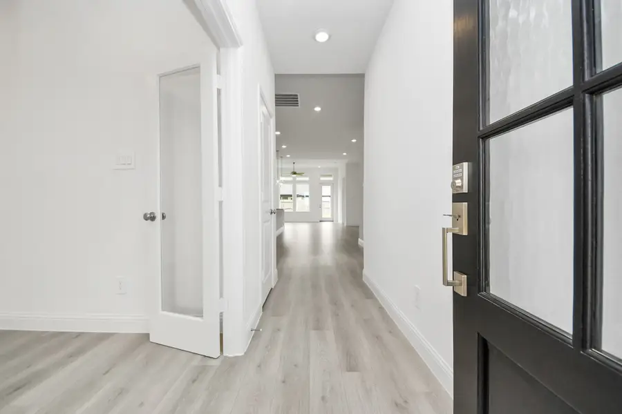 1707 Sterling Water Drive, Missouri City, TX 77459 - Image #2