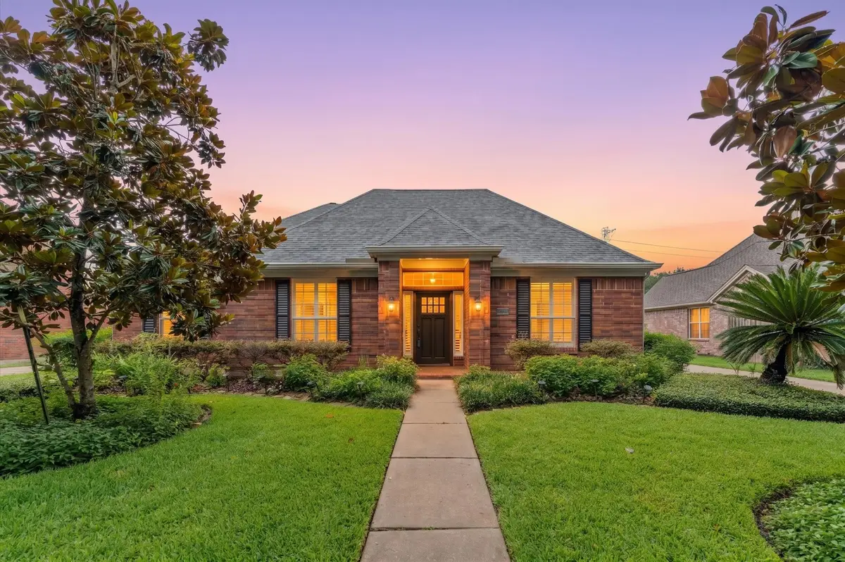 1703 S Medio River Circle, Sugar Land, TX 77478 - #1