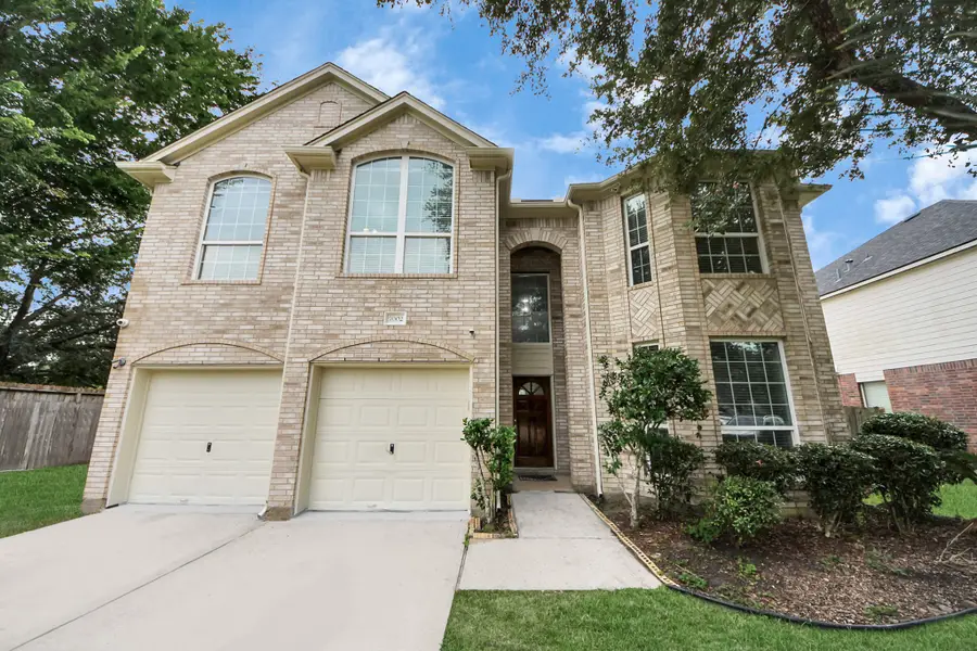 9002 Sundown Drive, Pearland, TX 77584 - #3