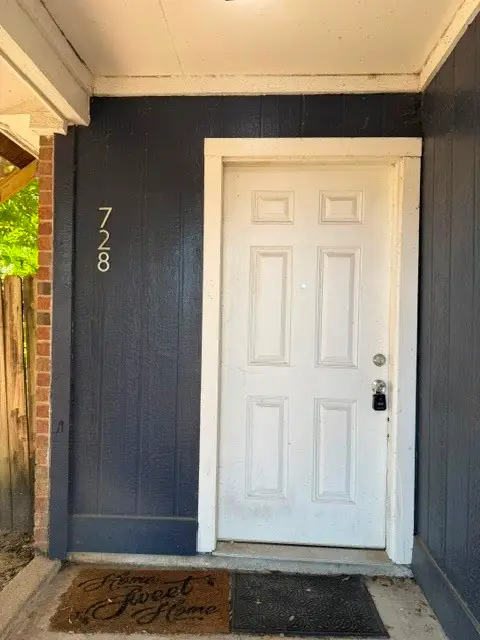 728 Milton Street, Angleton, TX 77515 - #2