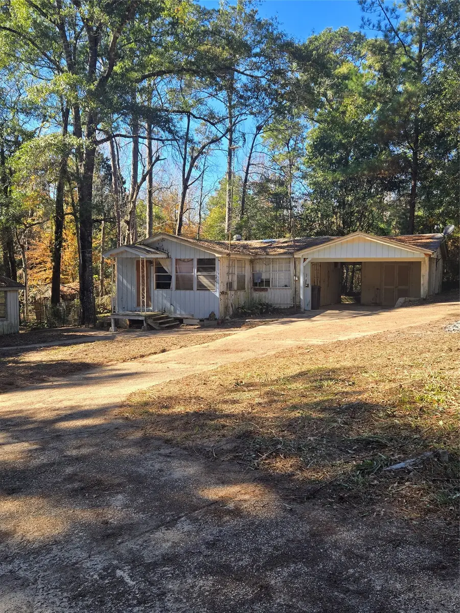 168 Stacy Springs Circle, Livingston, TX 77351 - #2