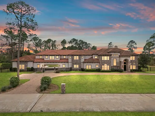 2102 Countryshire Lane, Richmond, TX 77406