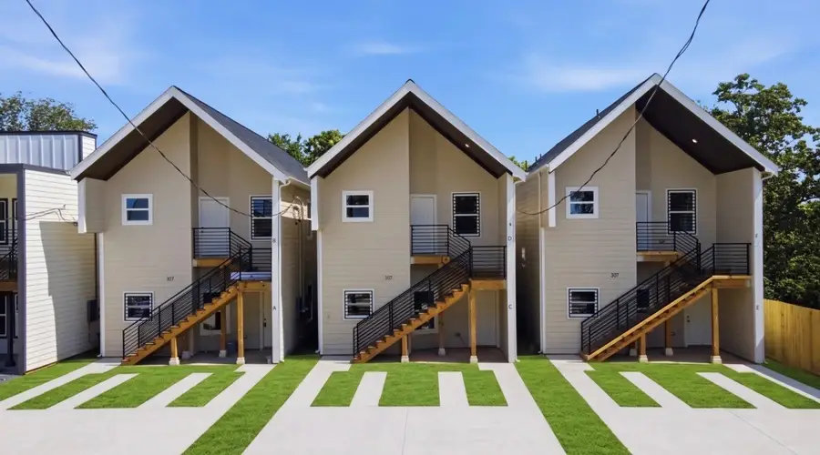 307 Bolden St C/d Street, Houston, TX 77029 - #2