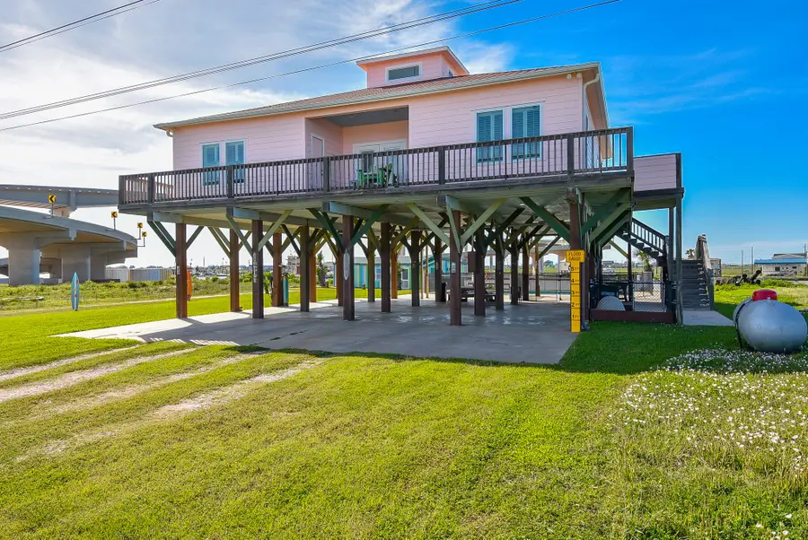 109 County Road 230, Sargent, TX 77414 - Image #3