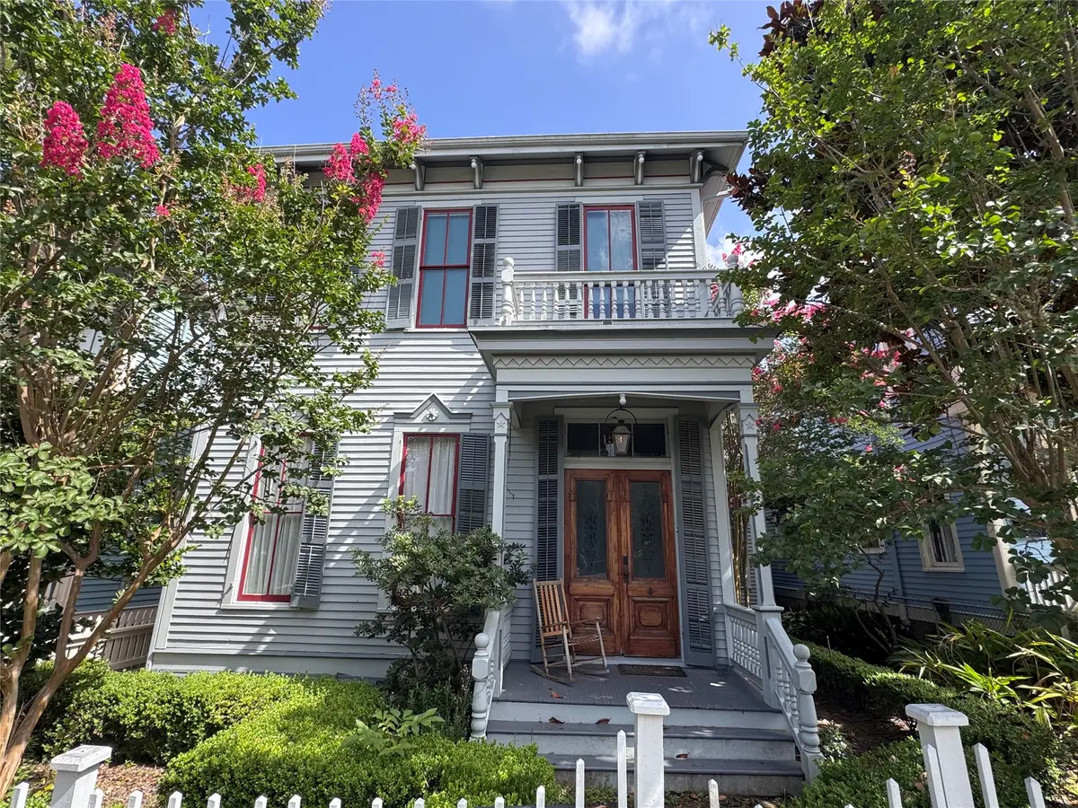 1515 Postoffice Street, Galveston, TX 77550 - #1