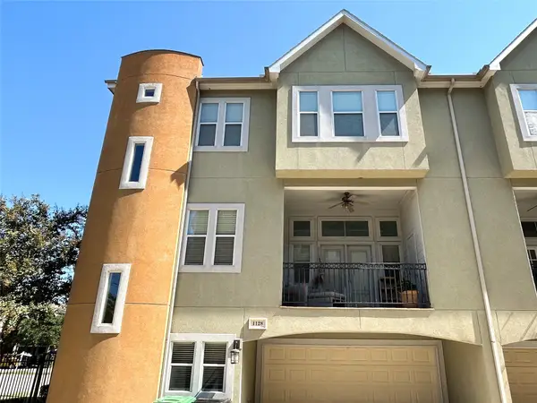 1128 W 26th Street, Houston, TX 77008