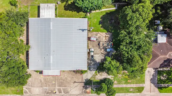 1407 Blackburn Drive, Pasadena, TX 77502