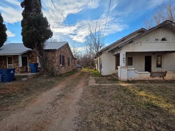 1007 Oak Street, Sweetwater, TX 79556