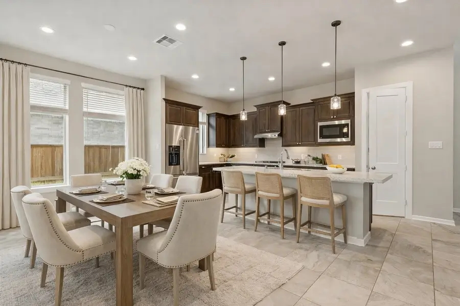 7814 Charter Hill Drive, Magnolia, TX 77354 - Image #2