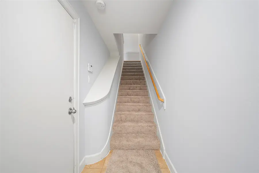 2710 Hullsmith Drive #901, Houston, TX 77063 - Image #3