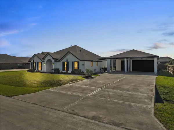 3606 Pedregal Drive, League City, TX 77573