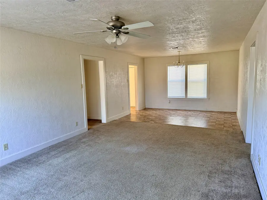 502 W Third Street, Brenham, TX 77833 - #3