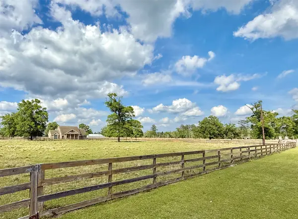 635 Texla Road, Vidor, TX 77662