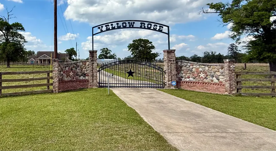 635 Texla Road, Vidor, TX 77662 - #3