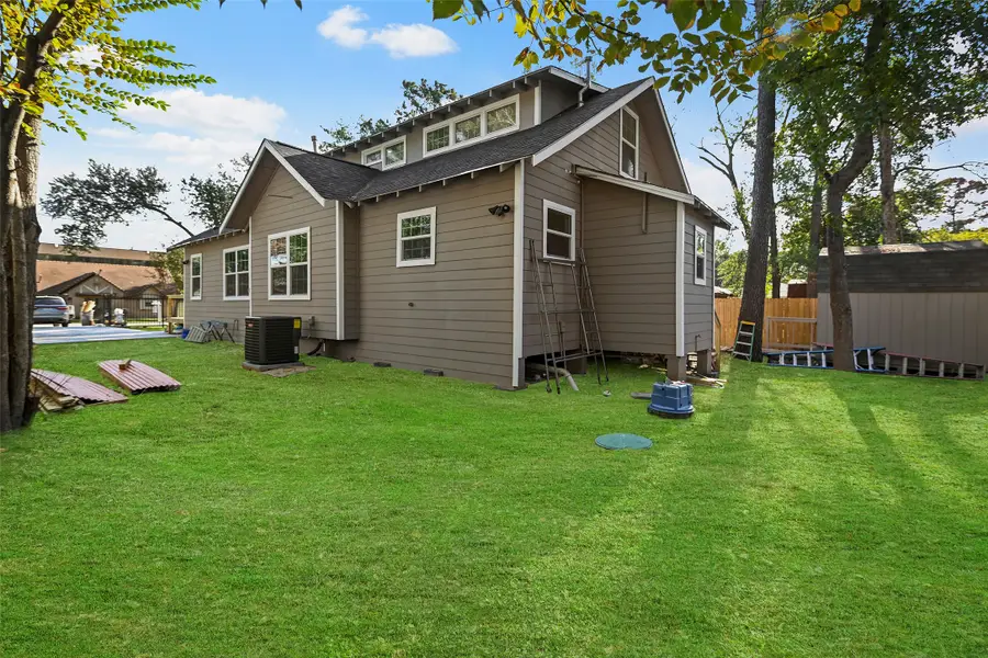 17507 Wild Oak Drive, Houston, TX 77090 - Image #2