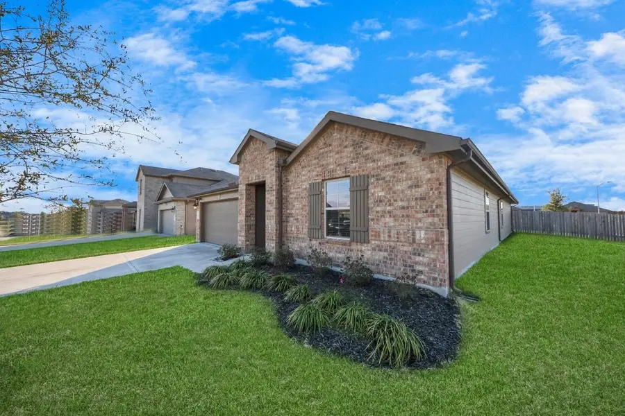 1702 Cooper Bluff Court, Richmond, TX 77469 - Image #3