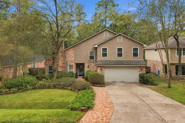 8 Diamond Oak Court, The Woodlands, TX 77381