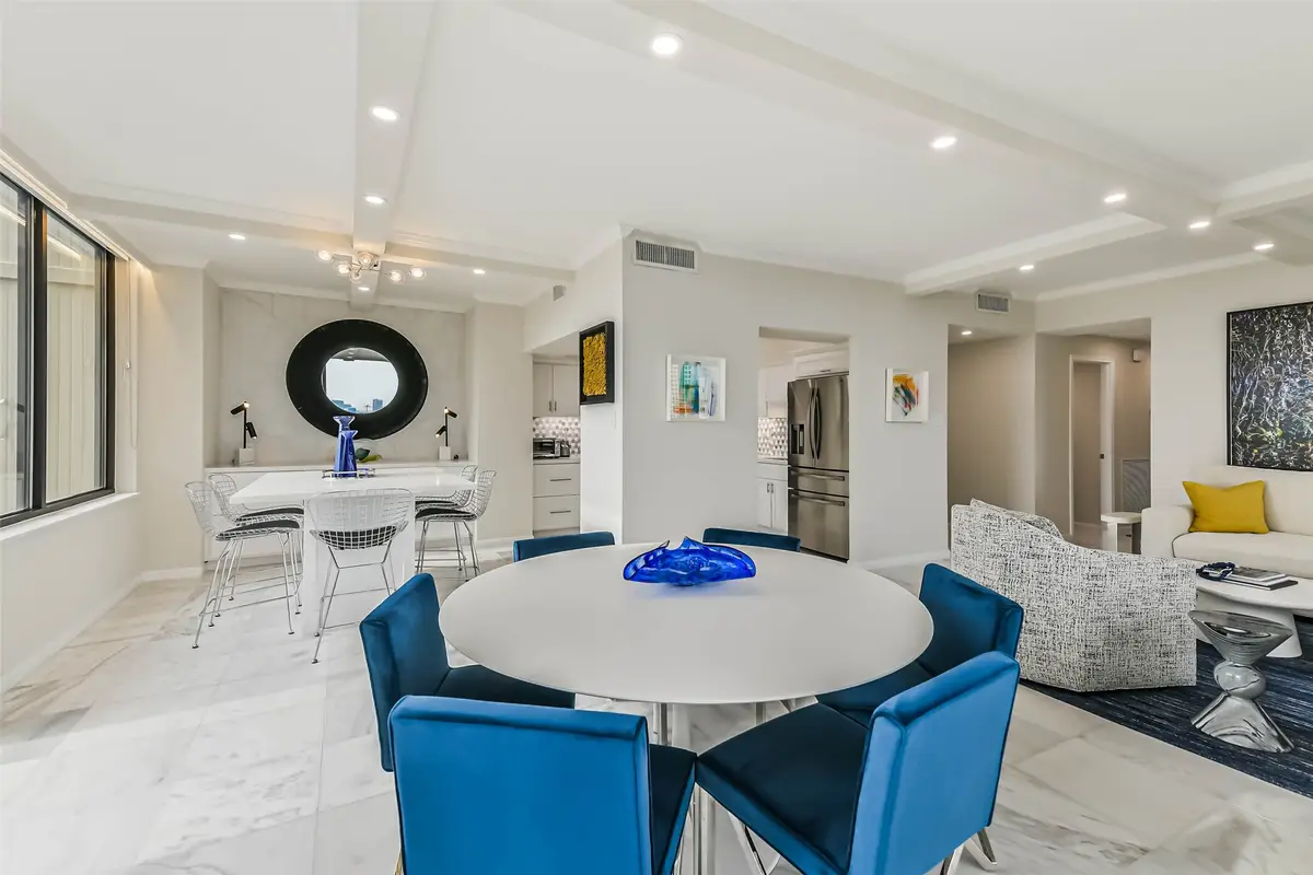 14 Greenway Plaza #15P, Houston, TX 77046 - Image #1