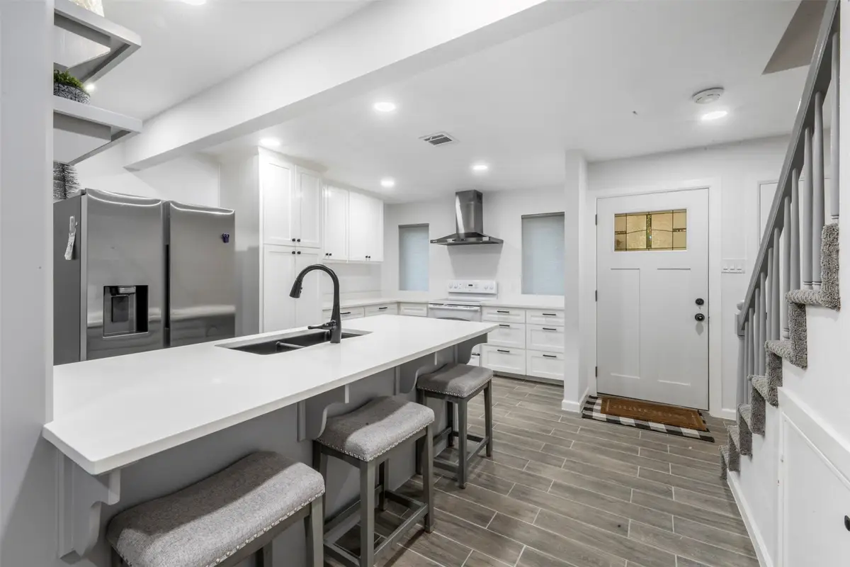 9501 Fondren Road #9, Houston, TX 77074 - Image #1