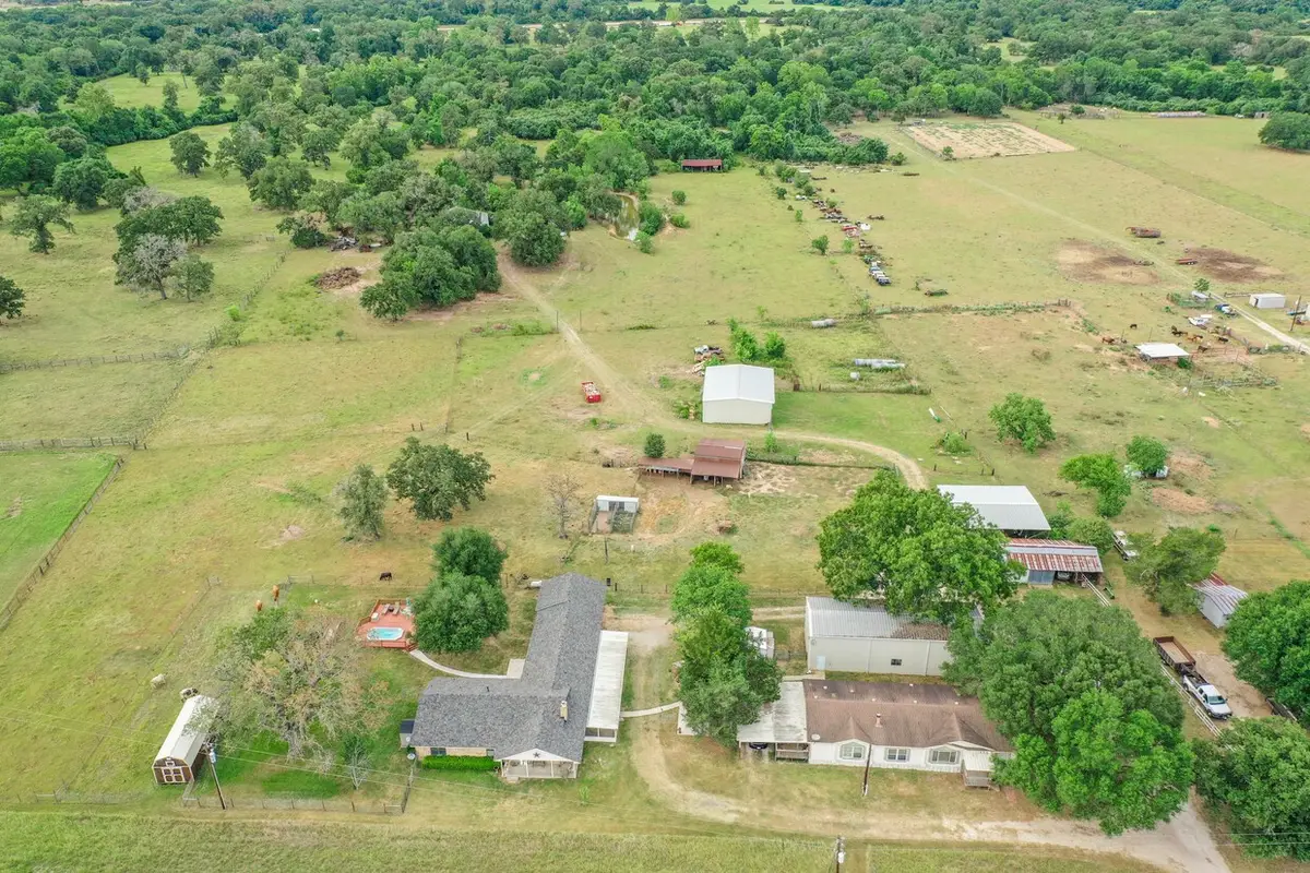 46658 Highway 290 Bus, Hempstead, TX 77445 - #1