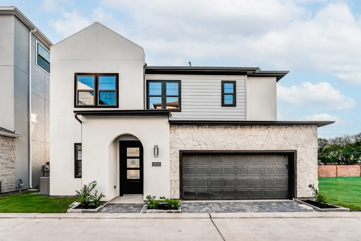 12035 Royal Oaks Run Drive, Houston, TX 77082 - Image #1