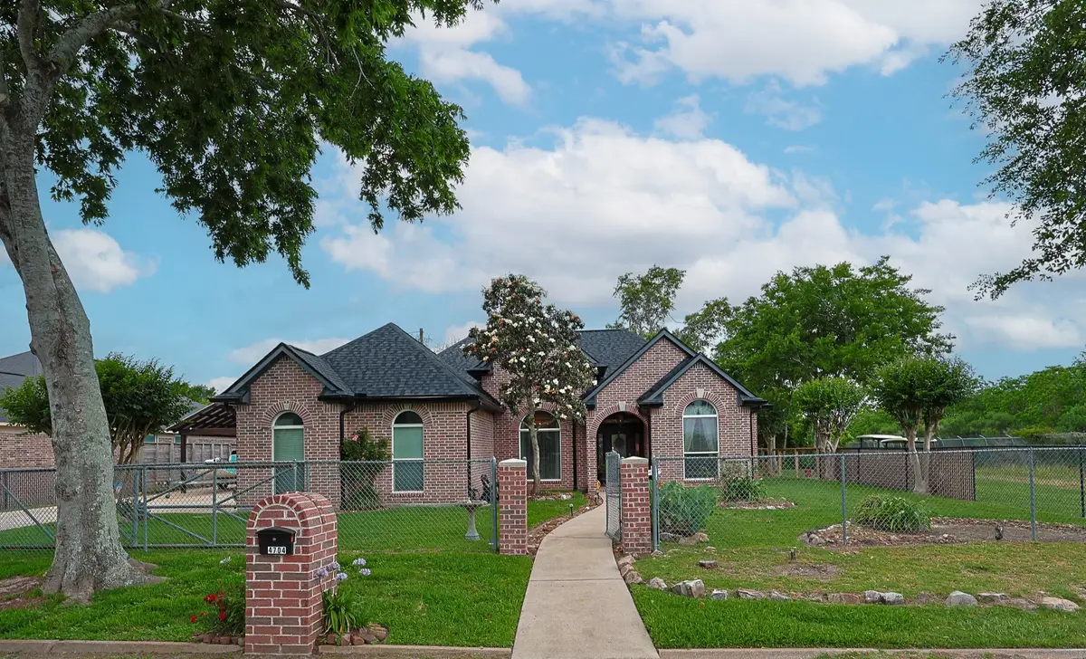 4704 Donald Street, Seabrook, TX 77586 - #1