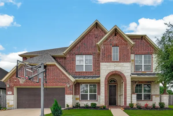 4002 Dogwood Canyon Lane, Sugar Land, TX 77479