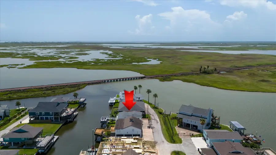 283 Barracuda Street, Bayou Vista, TX 77563 - Image #3