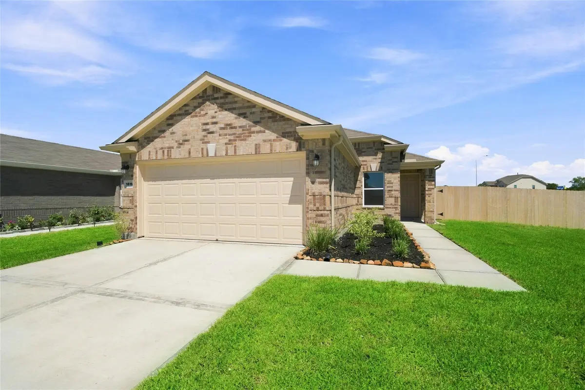 1519 Valley Creek Drive, Rosharon, TX 77583 - #1