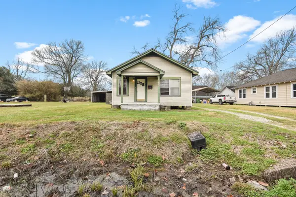 306 S Winfree Street, Dayton, TX 77535